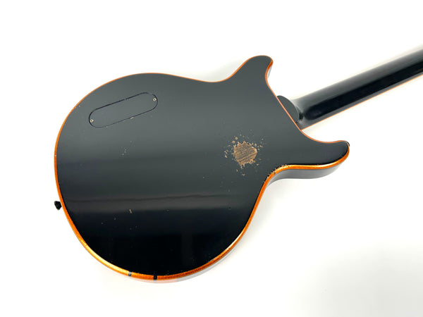 A Bass Shop 10th Anniversary Thunders Bass (#2 Medium Relic)