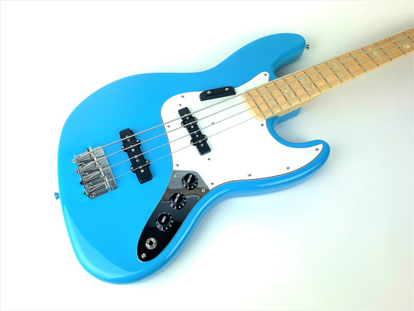 Fender MIJ Limited International Color Jazz