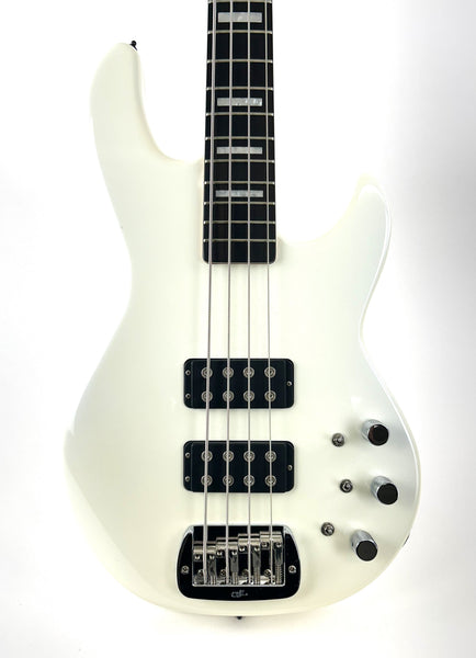G&L L-2000